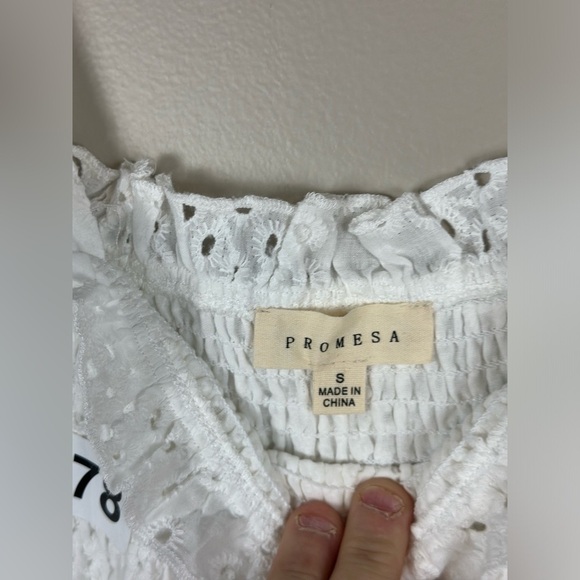 Promesa small white14-1/2 p2p w stretch 25” length puff sleeve smoked babydoll - Picture 3 of 6